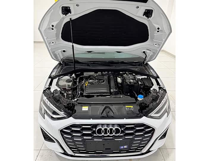 Фото 7 - Audi A3
