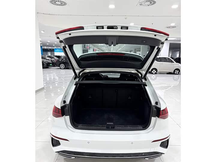 Фото 8 - Audi A3