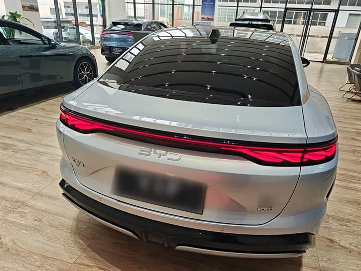 Фото 6 - BYD Han L