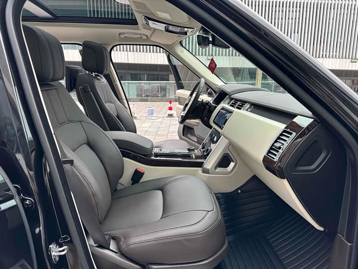 Фото 9 - Land Rover Range Rover