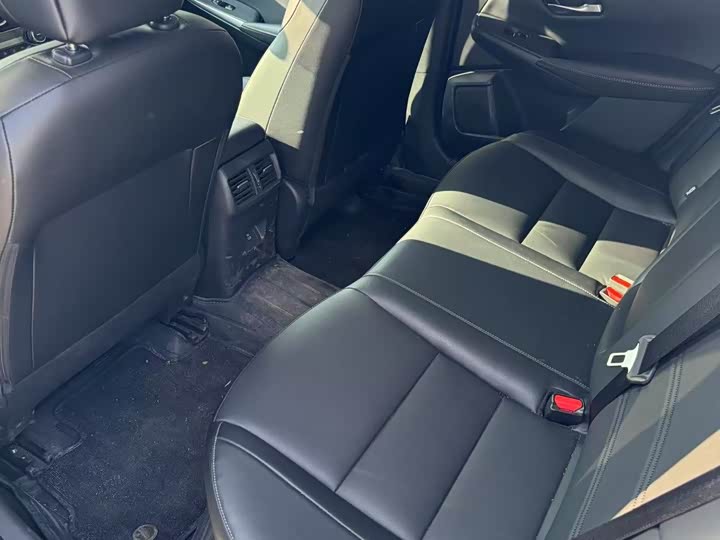 Фото 6 - Nissan Sylphy