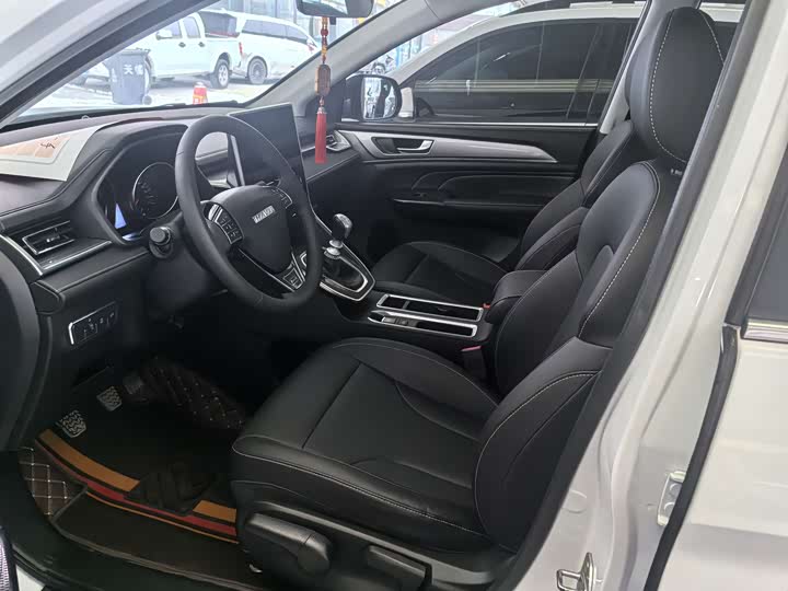 Фото 6 - Haval M6