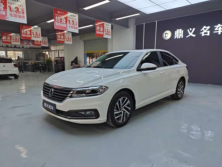 Фото 1 - Volkswagen Lavida