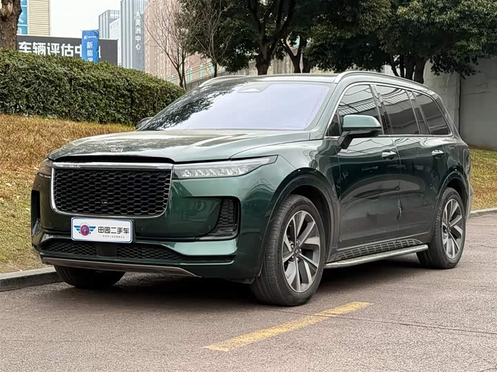 Фото 1 - LiXiang One