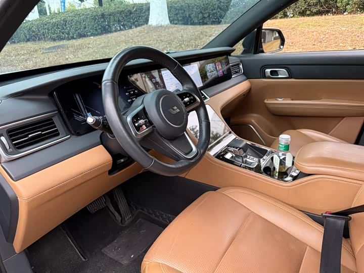 Фото 7 - LiXiang One