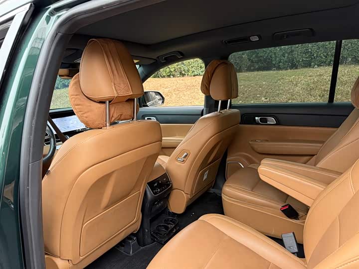 Фото 9 - LiXiang One