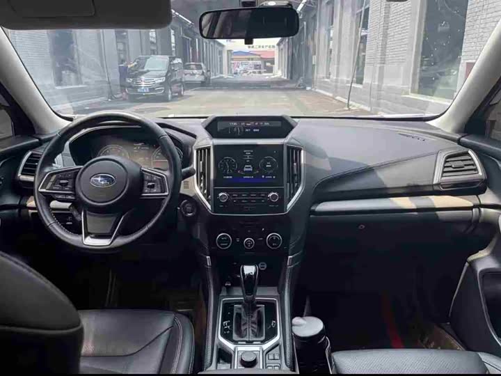 Фото 7 - Subaru Forester