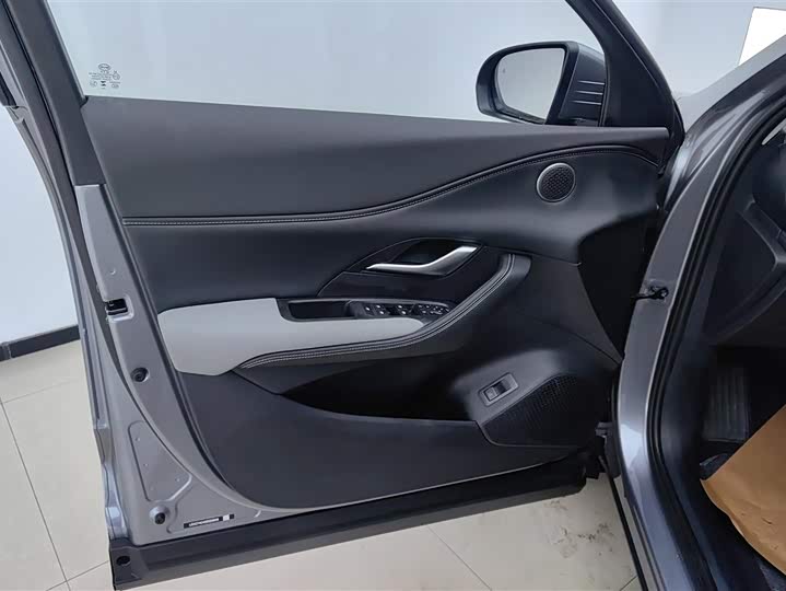 Фото 7 - BYD Sea Lion 05 DM-i Hybrid