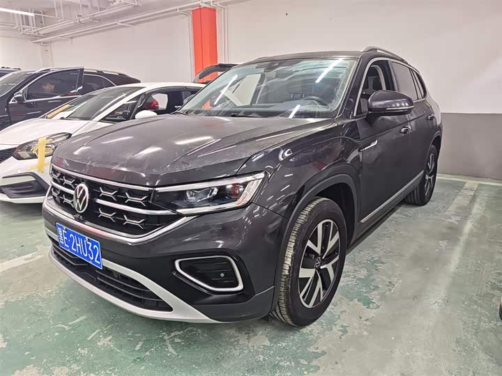 Фото 1 - Volkswagen Tayron