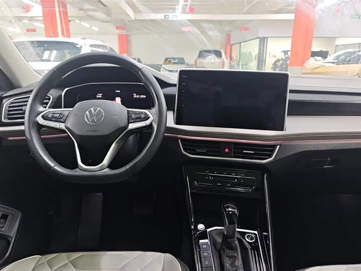 Фото 8 - Volkswagen Tayron