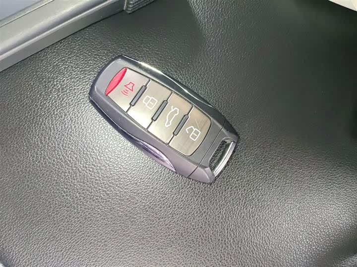 Фото 9 - Ora White Cat