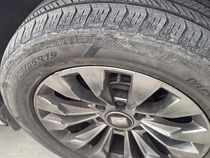 Фото 6 - Tank 500