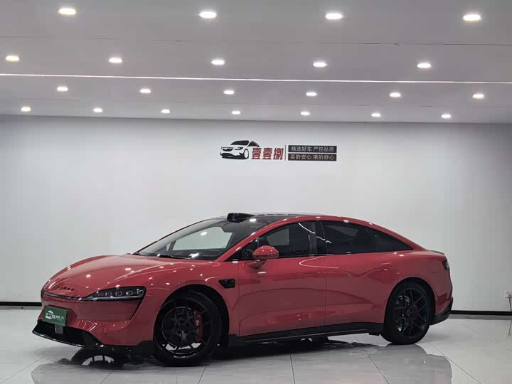 Фото 1 - Luxeed S7