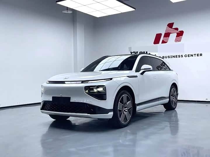 Фото 1 - XPeng G9