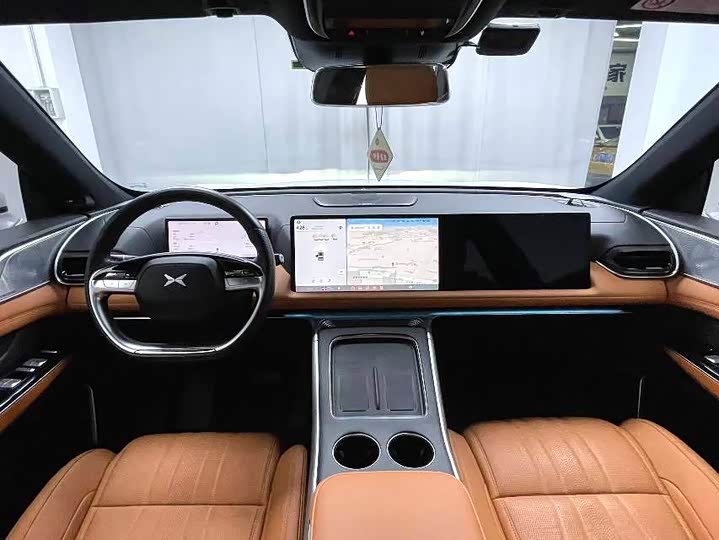 Фото 4 - XPeng G9