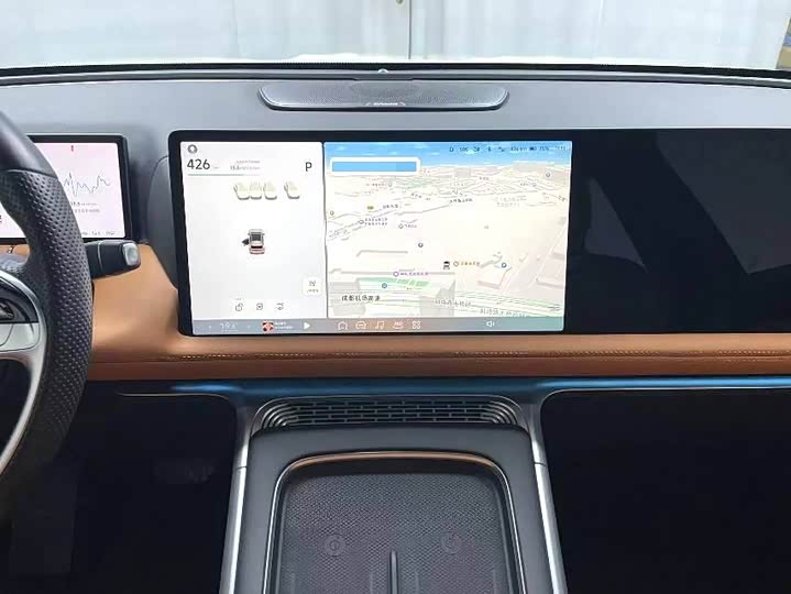 Фото 9 - XPeng G9