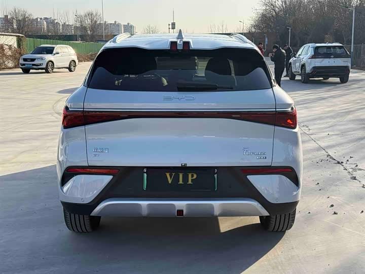 Фото 5 - BYD Yuan Plus