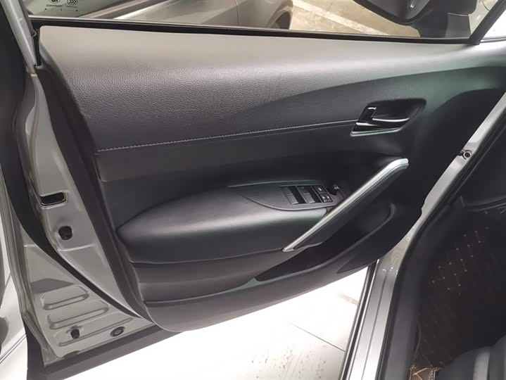 Фото 7 - Toyota Frontlander