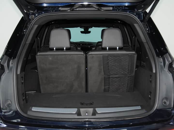 Фото 7 - Cadillac XT6