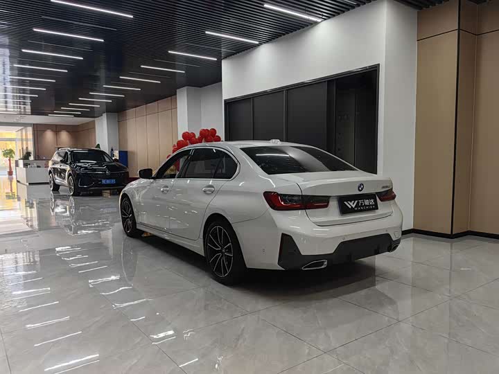 Фото 6 - BMW 3 Series