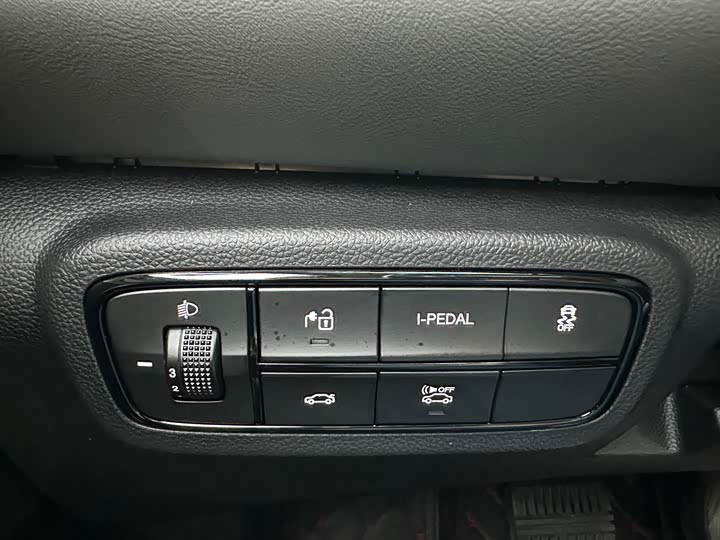 Фото 6 - GAC Aion S Plus