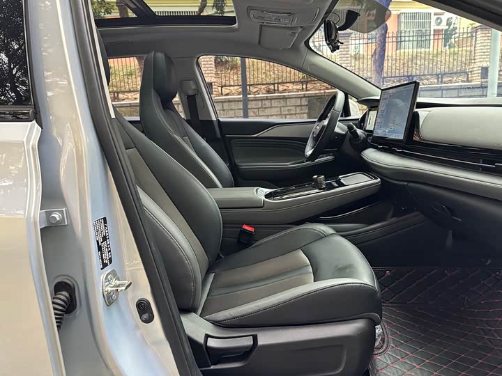 Фото 8 - GAC Aion S Plus