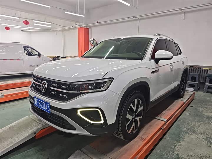 Фото 1 - Volkswagen Tayron