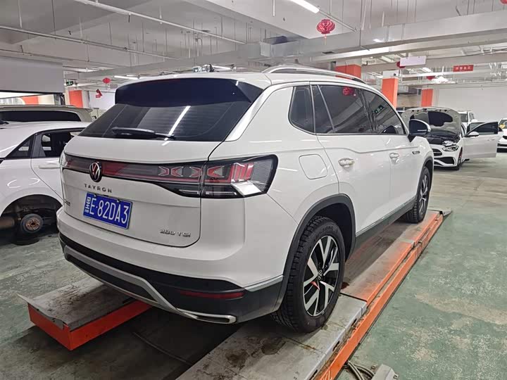 Фото 8 - Volkswagen Tayron