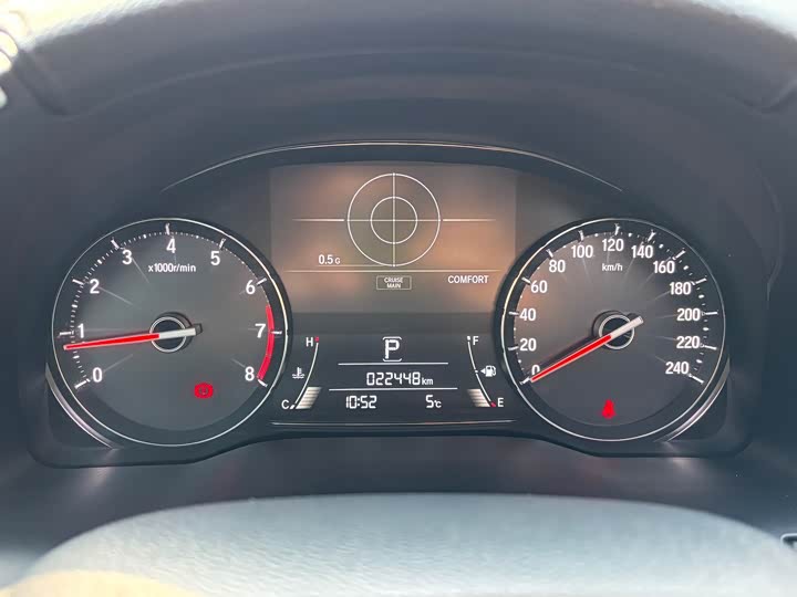 Фото 8 - Honda Avancier