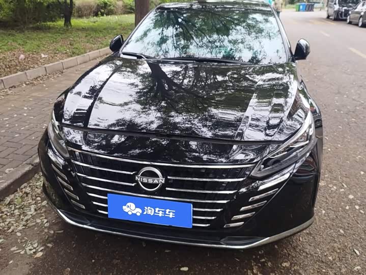 Фото 2 - Nissan Teana