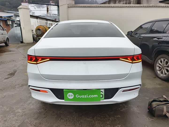 Фото 6 - BYD Qin Plus