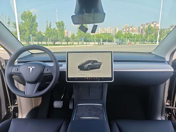 Фото 5 - Tesla Model Y