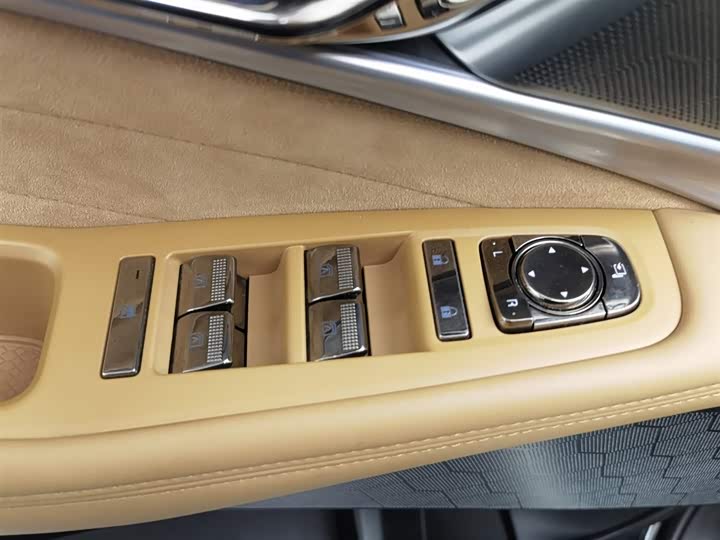 Фото 9 - GAC Trumpchi ES9