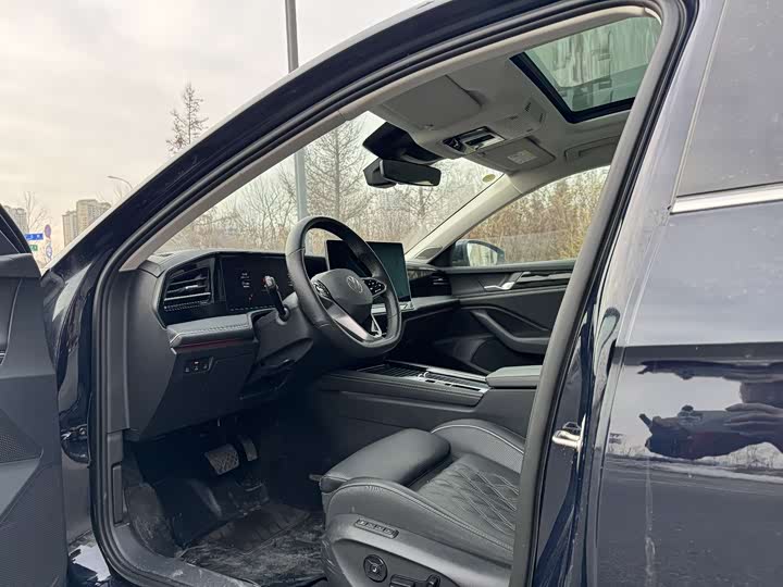 Фото 4 - Volkswagen Magotan