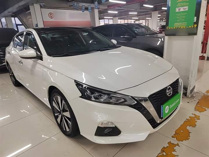 Фото 4 - Nissan Teana