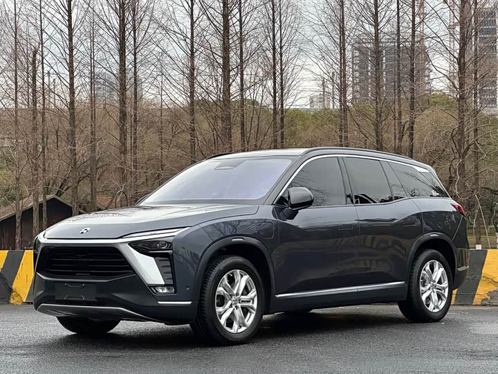 Фото 1 - Nio ES8