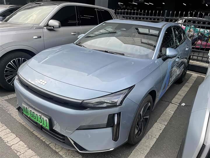 Фото 1 - Geely Galaxy L6