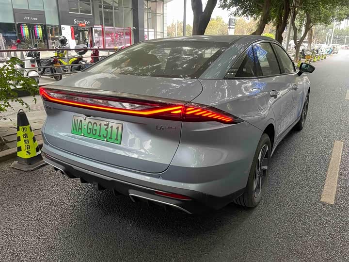 Фото 7 - Geely Galaxy L6