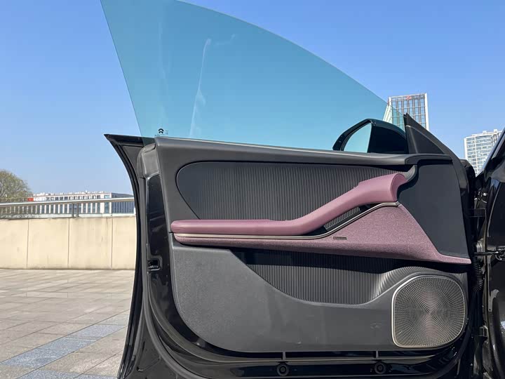 Фото 9 - Nio ET5T