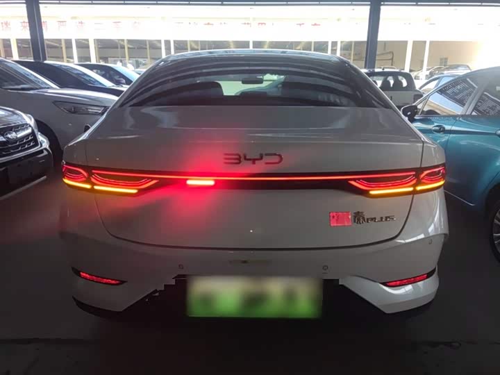 Фото 6 - BYD Qin Plus