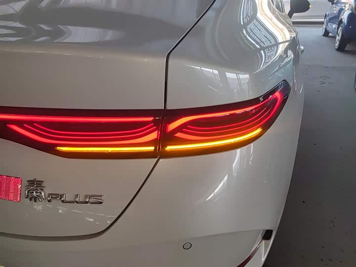 Фото 8 - BYD Qin Plus