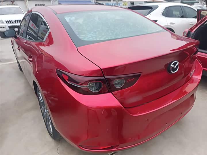 Фото 5 - Mazda 3 (Axela)