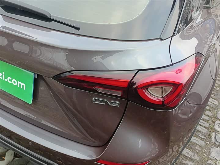 Фото 8 - MG Motor One