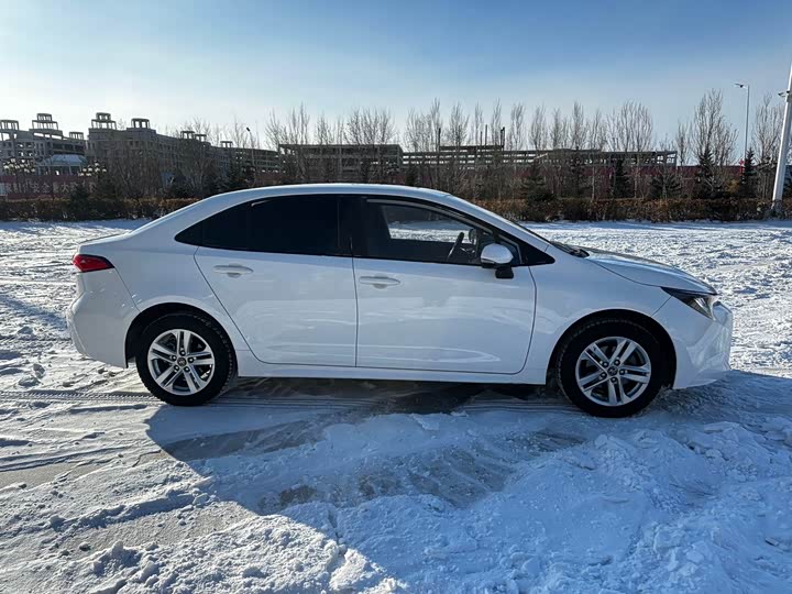 Фото 4 - Toyota Levin