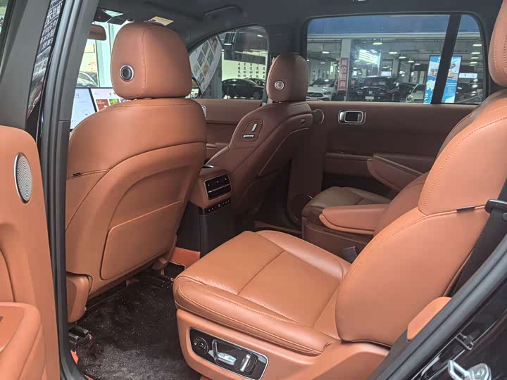 Фото 5 - LiXiang L9