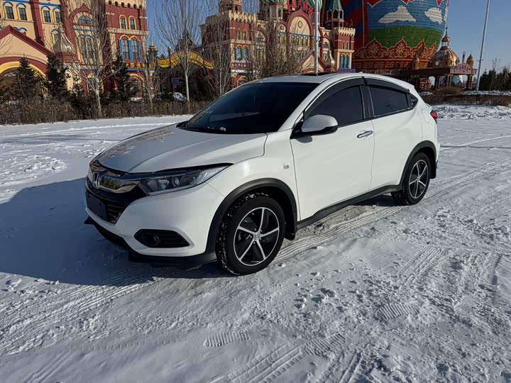 Фото 2 - Honda Vezel