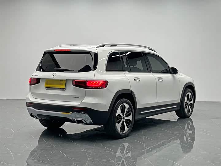 Фото 6 - Mercedes-Benz GLB-Class