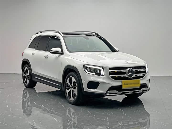 Фото 8 - Mercedes-Benz GLB-Class