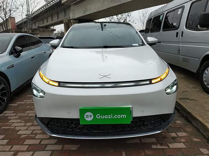 Фото 3 - XPeng G3