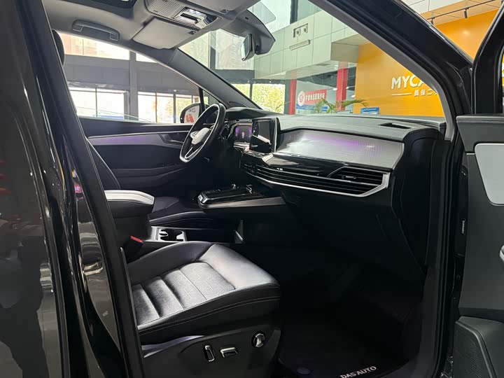 Фото 9 - Volkswagen Talagon